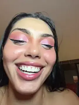 Stripchat Sex Cam of zui_lu