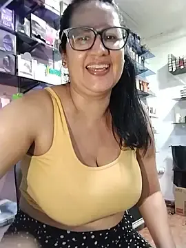 Stripchat Free Live Porn of keilymadam