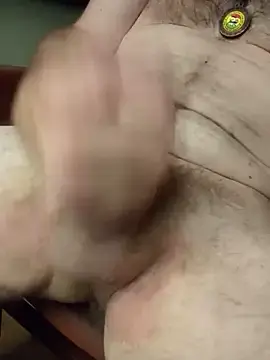 Stripchat Free Live Porn of Toni13_1983