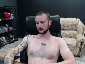 Stripchat Adult Webcam of MihasikD