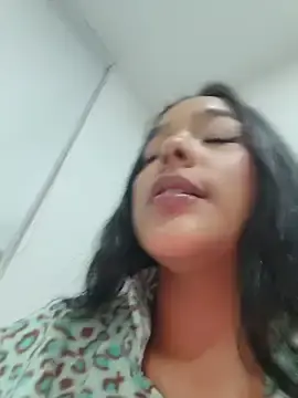 Stripchat Live Porn of SweetFortuner