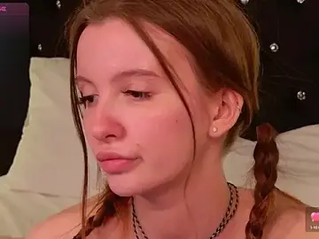 Stripchat Sex Cam of Molly__Quinn