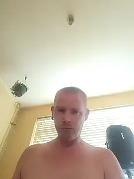 Stripchat Live Sex of piercingpik