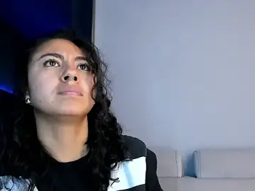 Stripchat Free Porn Cam of Amareto_