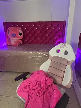 Stripchat Best live sex cam show of babyy_nicols_m