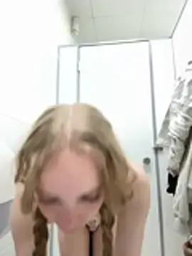 Stripchat Watch Live Sex Cams of bambi_lu