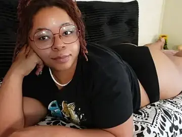 Stripchat Live Sex Cam of -khayaparker