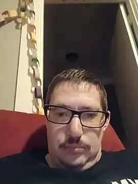 Stripchat Sex Cam of GiganticNet12