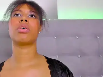 Stripchat Adult Video Chat of tatianasquirthot