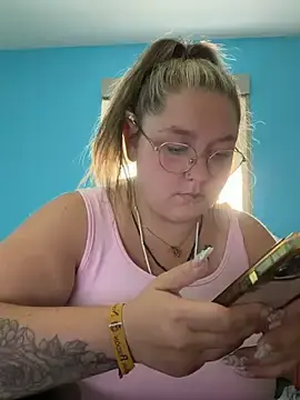 Stripchat Sex Cam of _maracr19_