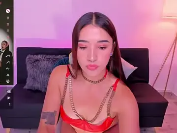 Stripchat Free Porn Cam of Antonella_Grayy