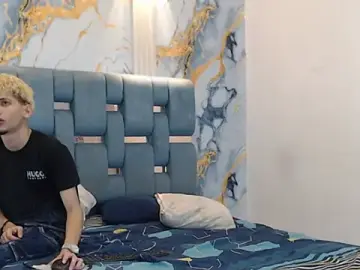 Stripchat Free Porn Cam of YOUNG_BOYS_HELL
