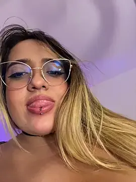Stripchat Free Porn Cam of _Ninasanz
