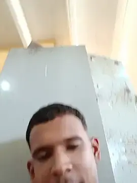 Stripchat Live Sex of Ron_0101