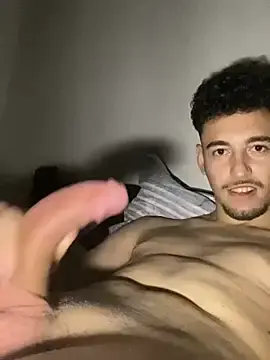 Stripchat Watch Live Sex Cams of walaffeee