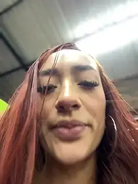 Stripchat Live Porn of ariiel_