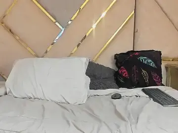 Stripchat Free Porn Cam of CarolinaGlamour