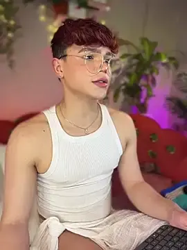 Stripchat Live Sex Cam of PRINCE_STEV
