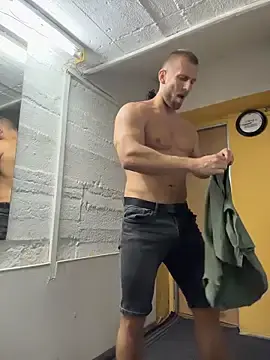 Stripchat Best Webcam of trainwithme