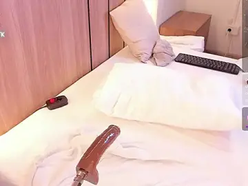 Stripchat Sex Cam of cloe_25