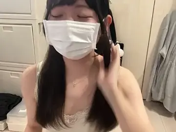 Stripchat Nude Webcam of y-u-r-a-33