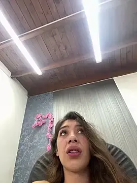 Stripchat Best Webcam of NICOLSKINNY1