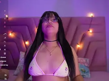 Stripchat Nude Webcam of innocenthazel