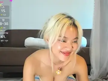 Stripchat Adult Webcam of Alissa_skyyy