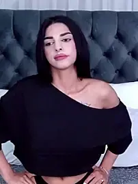 Stripchat Sex Chat of EmeliaNovelo