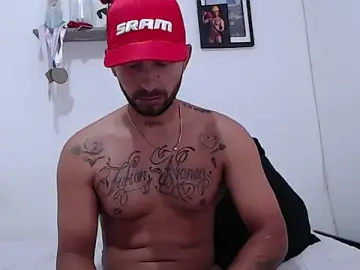 Stripchat Sex Cam of jacob_cyclist