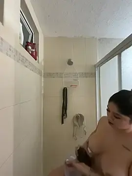 Stripchat Free Live Porn of Monica17