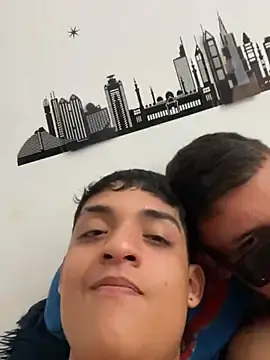 Stripchat Free Porn Cam of SANTY_BABY22