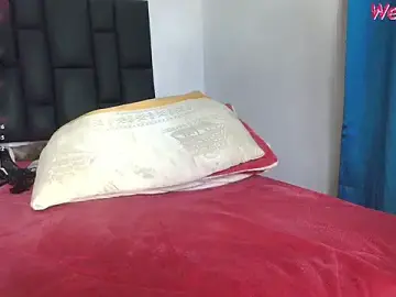 Stripchat Watch Live Sex Cams of Aurora_doll23