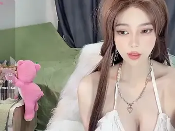 Stripchat Watch Live Sex Cams of yinyinzi5
