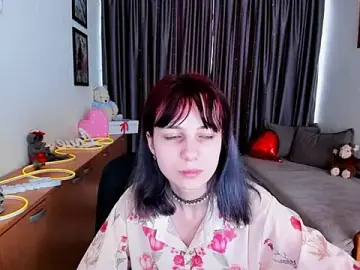 Stripchat Best Webcam of MiniLysii