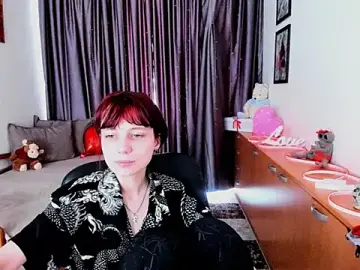 Stripchat Watch Live Sex Cams of MiniLysii