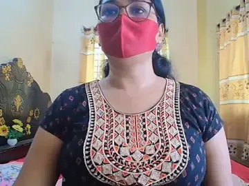 Stripchat Live Porn of Elena_cruz5