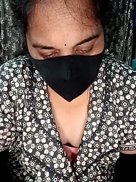 Stripchat Nude Webcam of Priyanka__0