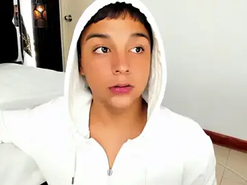 Stripchat Sex Cam of Seductivo_jr