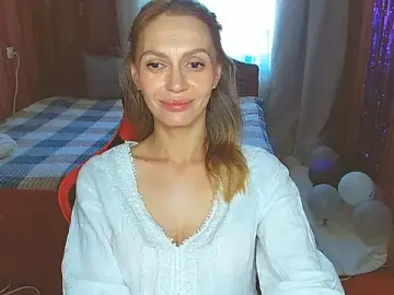 Stripchat Sex Cam of Lady_Sunshine_
