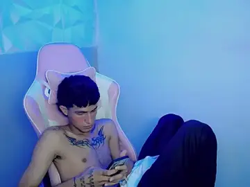 Stripchat Adult Webcam of AAA_WHITE