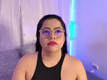 Stripchat Adult Webcam of LilyRousee
