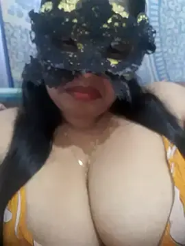 Stripchat Free Porn Cam of chubby_wife