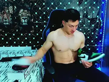Stripchat Adult Webcam of javiersexymann