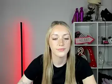 Stripchat Live Porn of EvelynBlond
