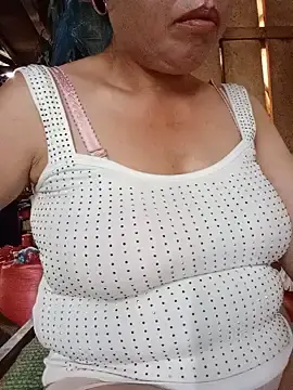 Stripchat Watch Live Sex Cams of Agnes-baby