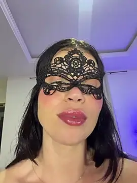 Stripchat Sex Cam of Rafaellaz