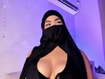 Stripchat Sex Chat of thaira_aly