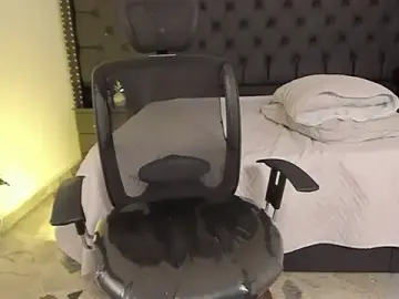 Stripchat Free Live Porn of MaximusClark