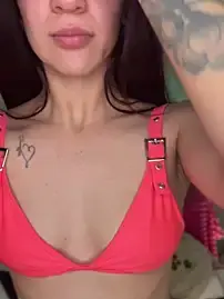 Stripchat Watch Live Sex Cams of Nare_star